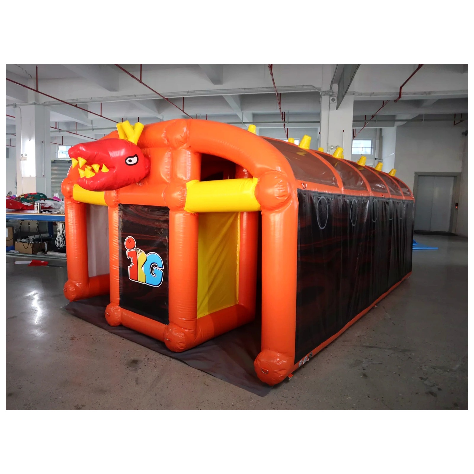 Outdoor Adventure Rentals - Labirinto Inflável Laranja Grande 3X5m 10X16ft
